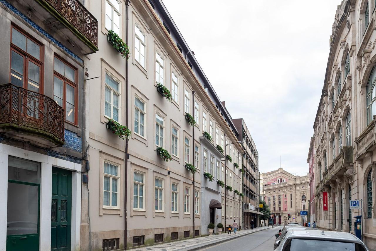 Cc Downtown Palace - H Порто Екстериор снимка